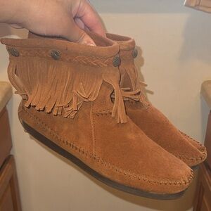Minnetonka Moccasin Boots